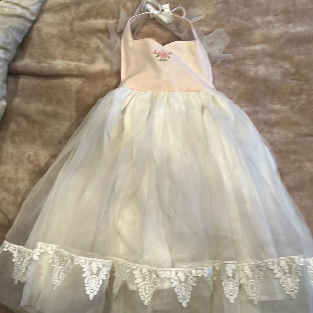 Girls beautiful unique dress